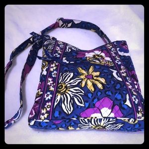 Purple & dark blue Vera Bradley crossbody EUC